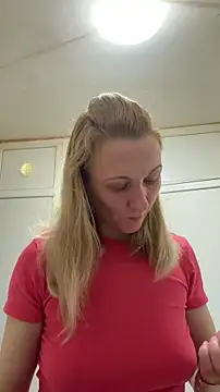 Secret Ladyx online show from May 1, 2026, 1:43 am