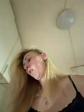 Secret Ladyx online show from July 24, 2026, 6:48 pm