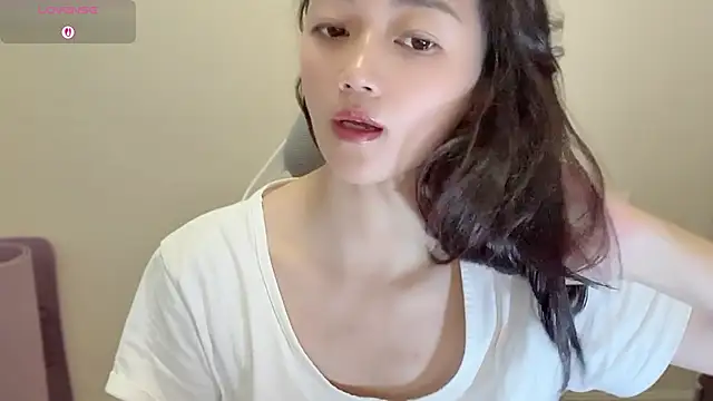 Snapshot of jinxiyao01 chatting on June 19, 2026, 2:17 am jinxiyao01 online show from June 19, 2026, 2:17 am