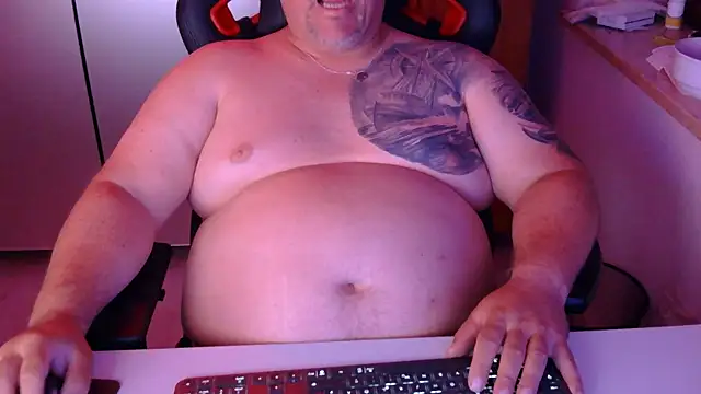 Blase Hase123 online show from May 18, 2026, 8:13 pm