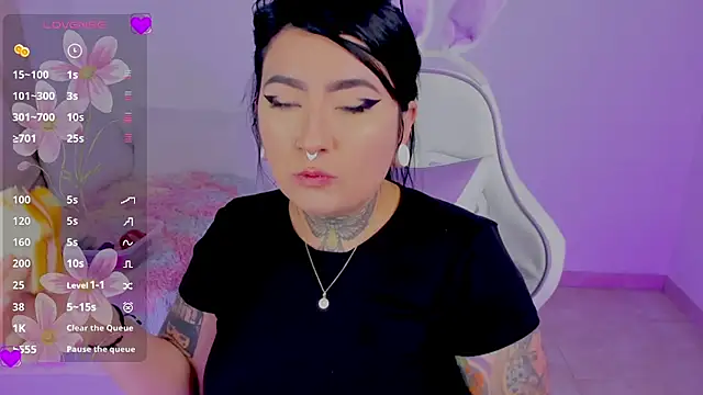 heeyy kitty online show from July 28, 2026, 6:31 pm