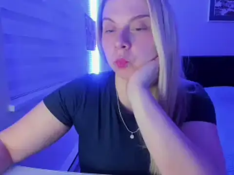 callme iva online show from April 11, 2026, 7:45 am