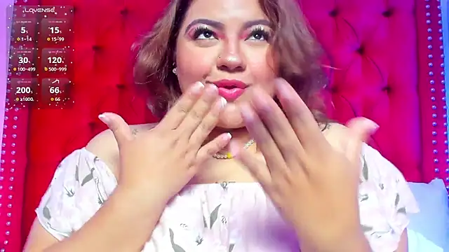 SunnyHoney  online show from March 7, 2026, 12:32 pm