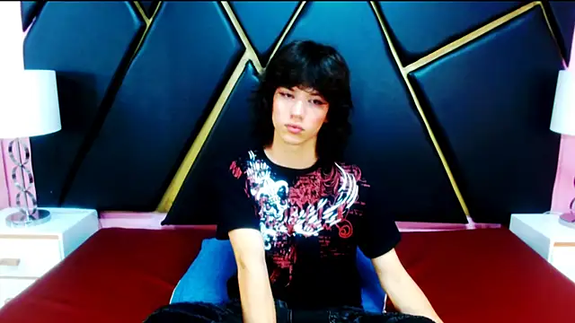 Snapshot of Erick_Ferrer chatting on July 9, 2026, 11:15 pm Erick Ferrer online show from July 9, 2026, 11:15 pm