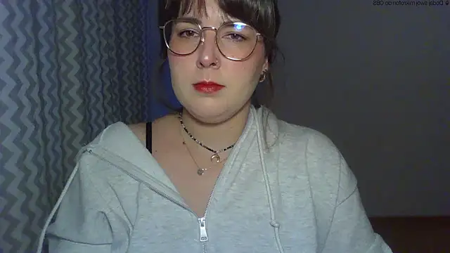 ClaraHard online show from May 11, 2026, 5:32 pm