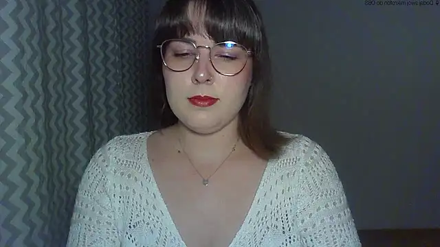 ClaraHard online show from May 6, 2026, 6:34 pm