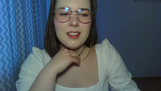 ClaraHard online show from May 10, 2026, 5:15 pm