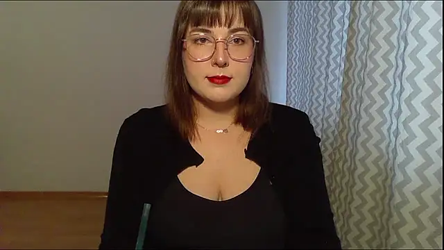ClaraHard online show from June 15, 2026, 5:45 pm