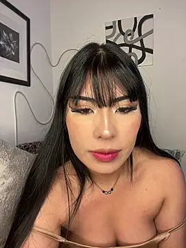 Snapshot of Jade-Naughty chatting on July 25, 2026, 9:21 pm Jade-Naughty online show from July 25, 2026, 9:21 pm