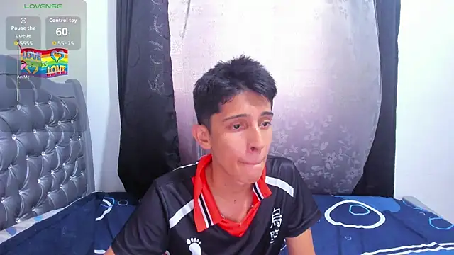 gomitaboy1 online show from March 19, 2026, 7:25 pm