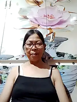 Snapshot of Sky-rain98 chatting on May 22, 2026, 7:06 am Sky-rain98 online show from May 22, 2026, 7:06 am