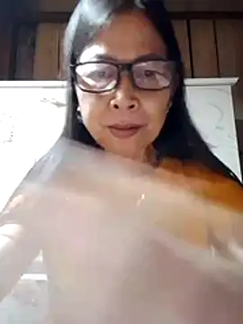 Sky-rain98 online show from April 19, 2026, 8:22 pm