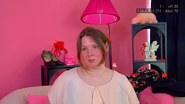 MelodyMoores online show from May 15, 2026, 6:33 am