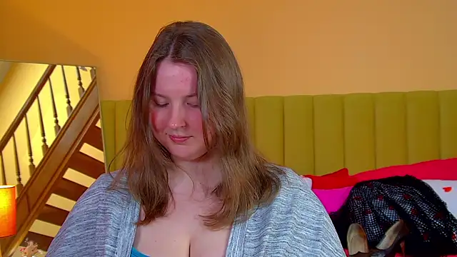 MelodyMoores online show from April 27, 2026, 6:44 am