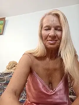 ViktoriaSexi1 online show from June 8, 2026, 7:14 pm