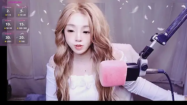 Snapshot of yoyokiss chatting on March 20, 2026, 11:33 am yoyokiss online show from March 20, 2026, 11:33 am