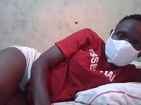 Snapshot of Ammiiey chatting on May 10, 2026, 12:42 pm Ammiiey online show from May 10, 2026, 12:42 pm