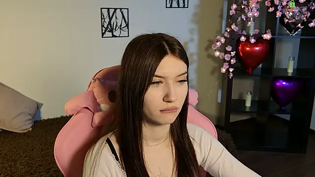 Sugar Kitten12 online show from March 18, 2026, 1:42 am