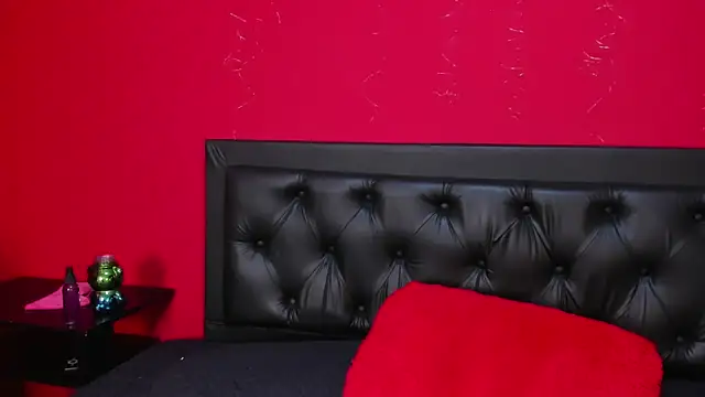 ailyn-15 online show from March 4, 2026, 9:00 pm