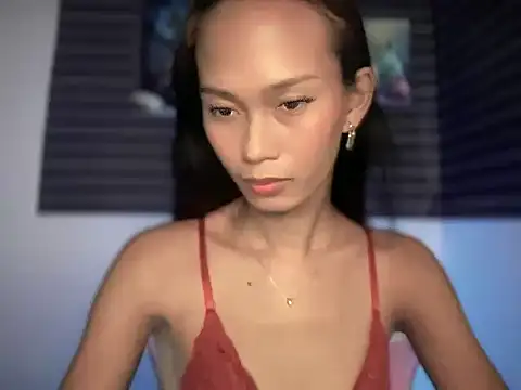 Sunkissed seductress online show from June 15, 2026, 3:44 pm