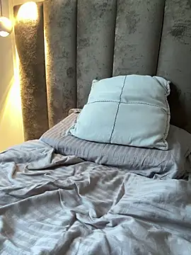 Natali-por online show from April 27, 2026, 11:52 am