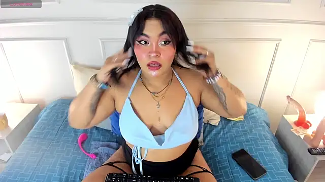 Snapshot of Candyy_rose_ chatting on March 21, 2026, 4:14 am Candyy rose online show from March 21, 2026, 4:14 am