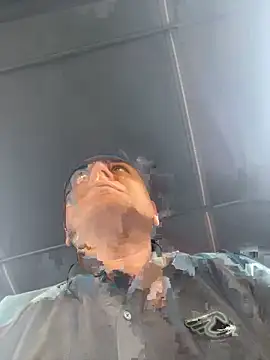 Snapshot of CHDsugardady chatting on March 17, 2026, 12:19 pm CHDsugardady online show from March 17, 2026, 12:19 pm