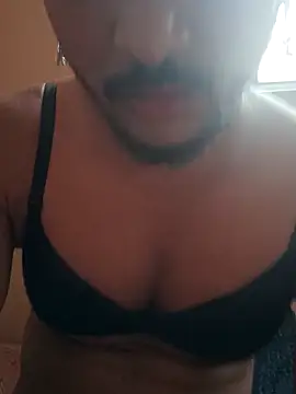 Snapshot of hadimanisa chatting on March 10, 2026, 7:34 am hadimanisa online show from March 10, 2026, 7:34 am