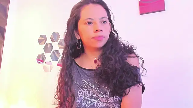 Katijis online show from April 12, 2026, 10:13 pm