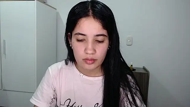 Lucy engel online show from April 26, 2026, 11:57 pm