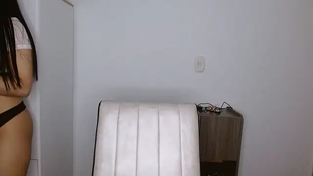 Lucy engel online show from April 10, 2026, 11:56 pm