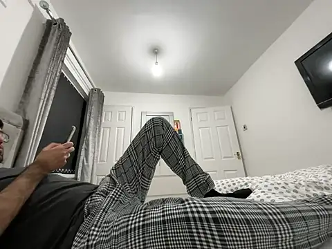 r130130 online show from March 25, 2026, 7:57 pm