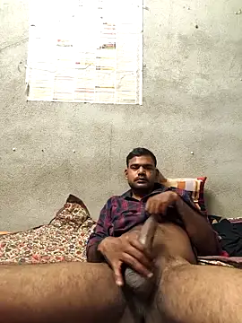 akshat234556 online show from March 12, 2026, 3:56 am