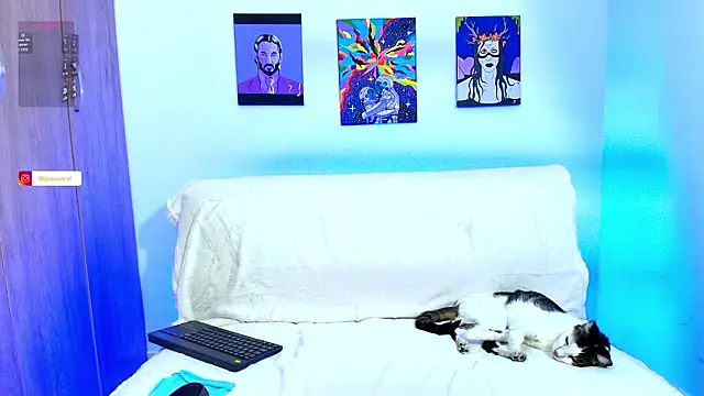 mazi  keen   online show from March 14, 2026, 11:33 pm