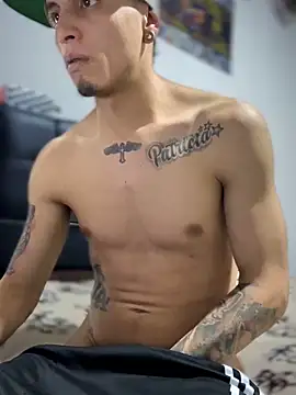 ManSexyyHot online show from March 6, 2026, 8:42 am