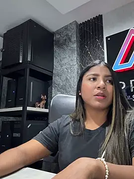 Snapshot of Emma_Carteer_1 chatting on March 10, 2026, 4:38 am Emma Carteer 1 online show from March 10, 2026, 4:38 am