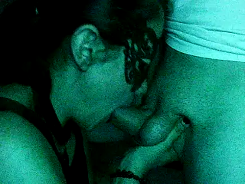 Snapshot of vanillasdark chatting on April 8, 2026, 12:56 am vanillasdark online show from April 8, 2026, 12:56 am