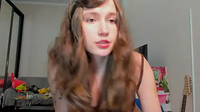 MaryannSofts online show from April 22, 2026, 3:30 pm