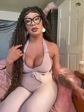 Riasvenenoo online show from April 19, 2026, 6:10 pm