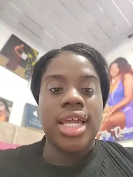 YourLiaa  online show from March 20, 2026, 10:44 pm