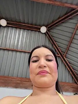 Pretty Julieta online show from April 26, 2026, 8:06 pm