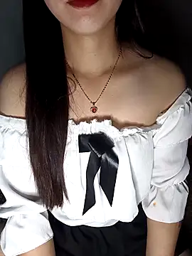 Fiona 2026 online show from March 23, 2026, 2:39 pm