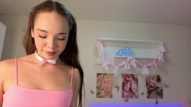Milly Lane online show from July 31, 2026, 2:22 am