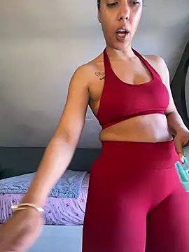 Saskia xx online show from April 2, 2026, 12:45 pm