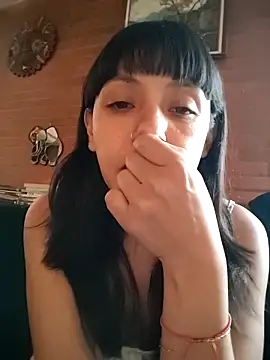 Canelaxx online show from March 6, 2026, 1:17 pm