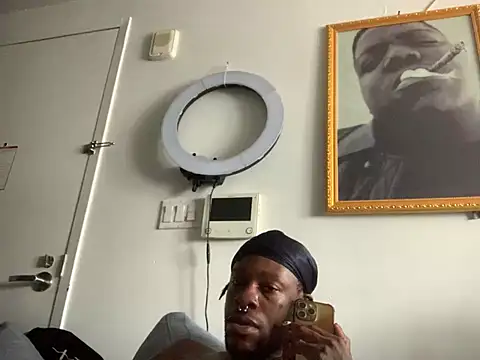 bigyenwood online show from May 27, 2026, 2:35 pm
