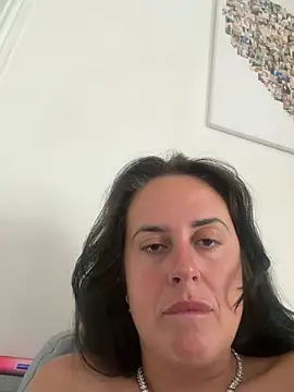 BunnyBallyX online show from May 3, 2026, 7:13 am