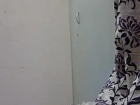 JANVI 06 online show from April 15, 2026, 7:18 pm