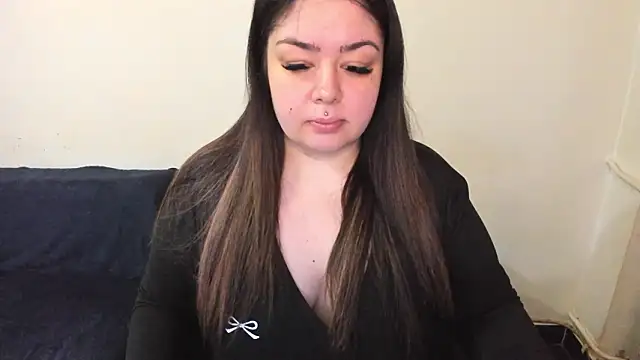 HellenVexary online show from March 19, 2026, 3:56 pm