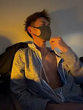 iam ryu online show from March 15, 2026, 4:19 am